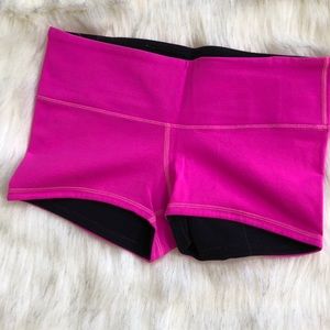 Lululemon booty shorts sz 8